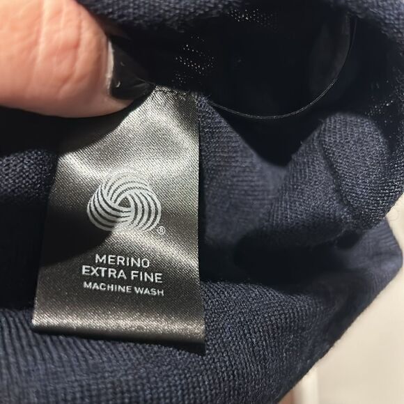 NWT Zadig & Voltaire Navy Sweater w Skull on back, Size Large - Picture 8 of 8